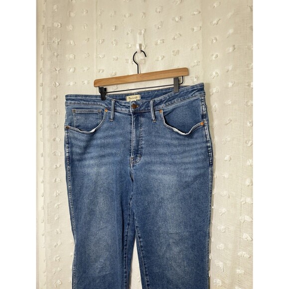 Madewell Jeans Womens 22W Blue Curvy Stovepipe Stretch Pockets Denim Straight - Picture 2 of 6